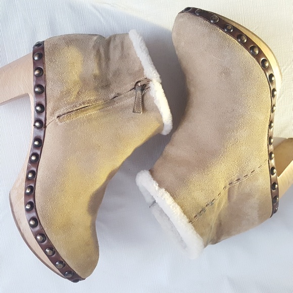 Barneys New York Tan Heeled Boots - Picture 4 of 9